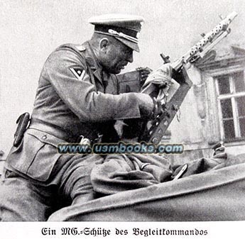 SS Officer Hitler’s escort command, LSSAH, Nazi machine gun